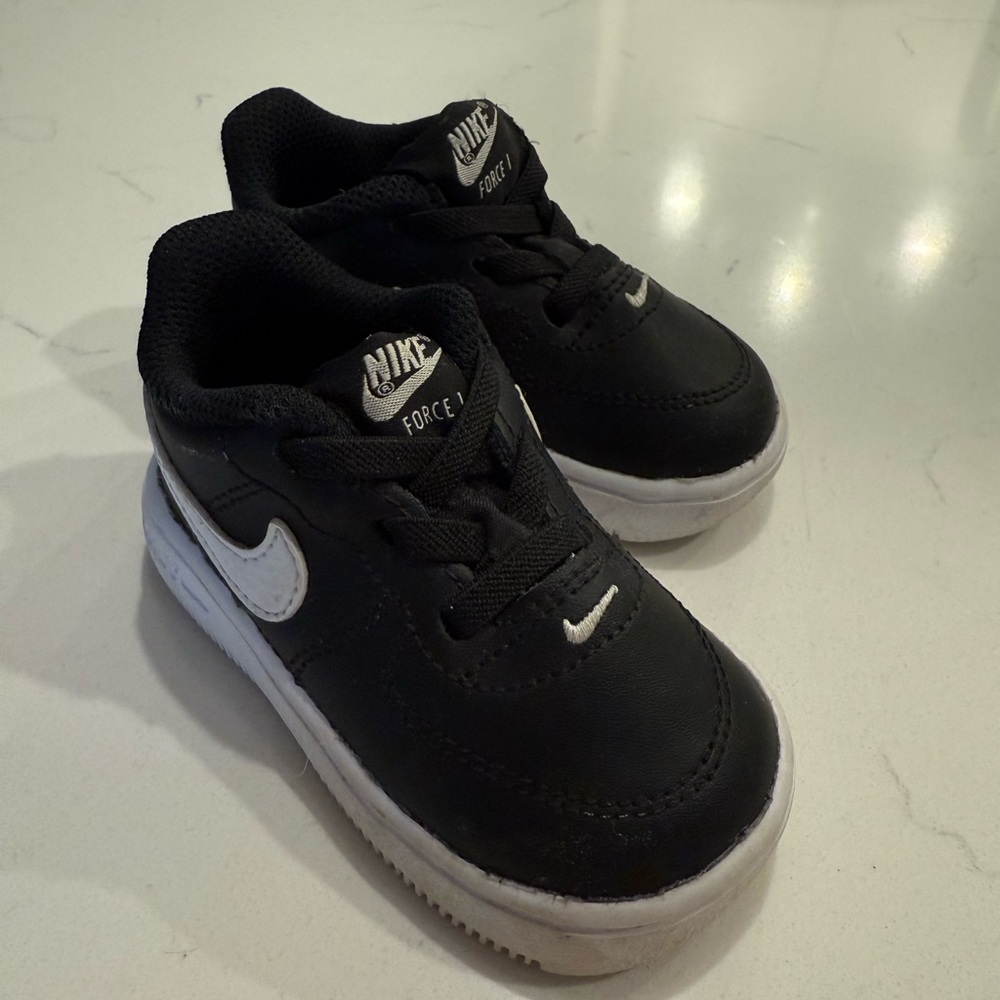 Nike Force 1 Toddler Sneakers